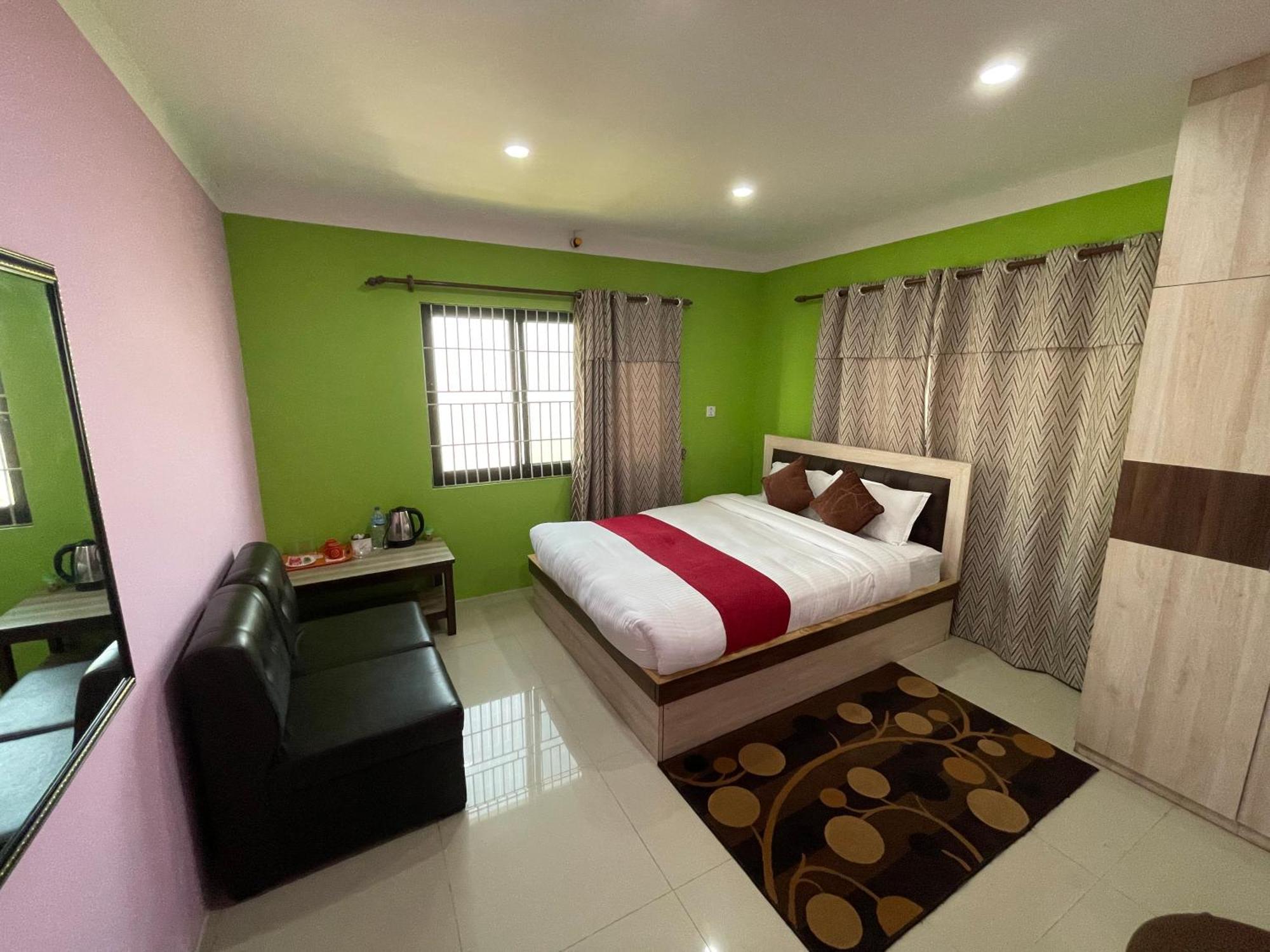 Chareli Resort Нагаркот Экстерьер фото